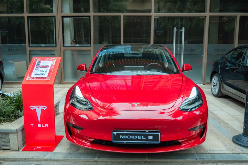tesla koers